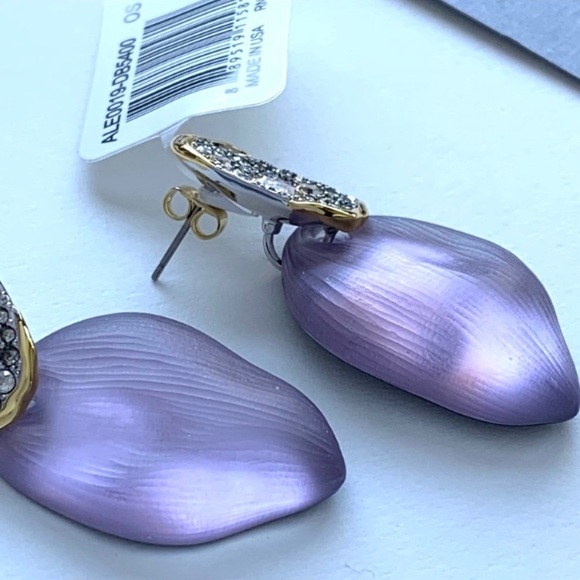 ALEXIS BITTAR • NEW Solanales Crystal Lake
Lucite Petal Prairie Purple Earrings - Picture 7 of 16